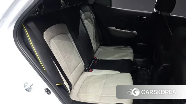 Hyundai Venue 2019 Белый из Кореи, фото 3