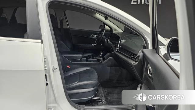 Kia Sportage 5th Generation 2022 Белый из Кореи, фото 3