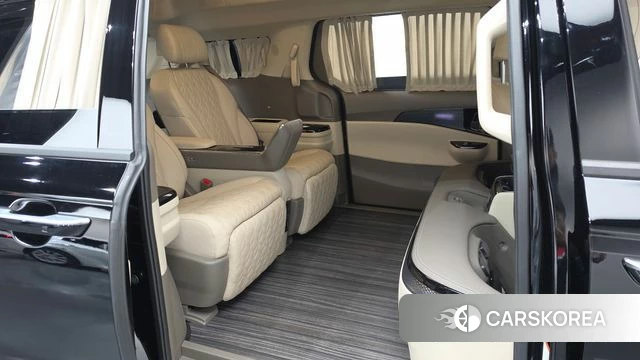 Kia Carnival 4th generation 2023 Черный из Кореи, фото 3