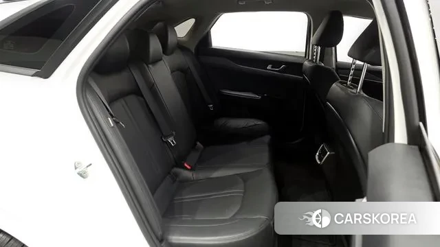 Kia K5 3rd generation 2022 Белый из Кореи, фото 3