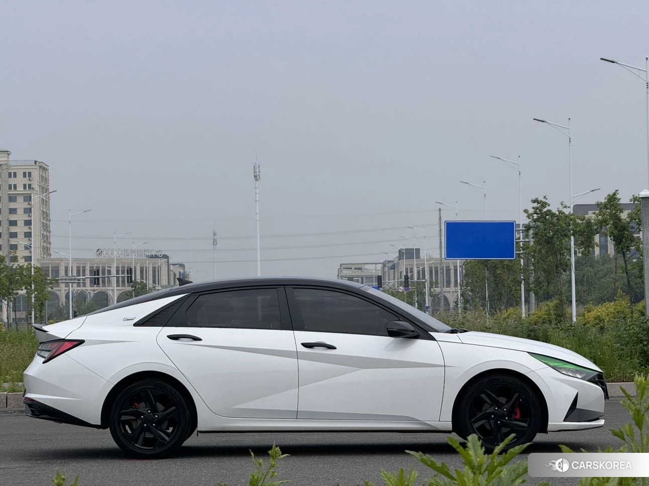 Hyundai Elantra 2022 Белый из Китая, фото 3