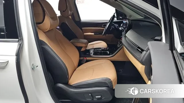 Kia Carnival 4th generation 2023 Белый из Кореи, фото 3