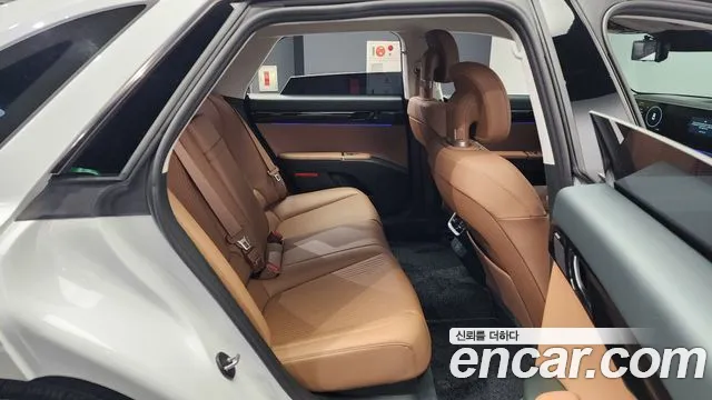 Hyundai Grandeur (GN7) id 2679945 из Кореи 3