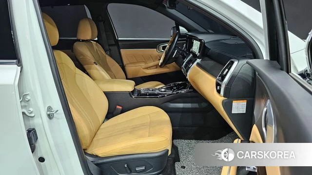 Kia Sorento 4th Generation 2023 Белый из Кореи, фото 3