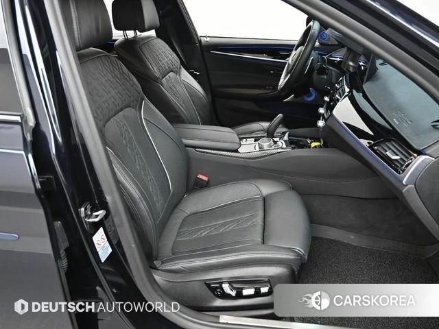 BMW 5 Series (G30) 2020 Черный из Кореи, фото 3