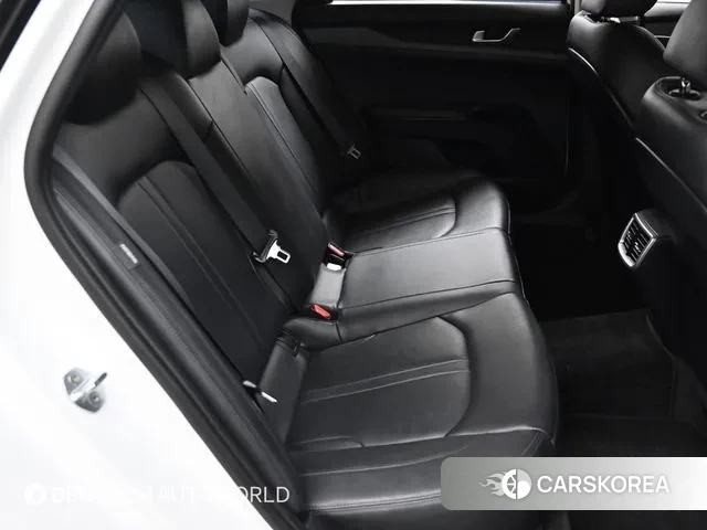 Kia K5 3rd generation 2021 Белый из Кореи, фото 3