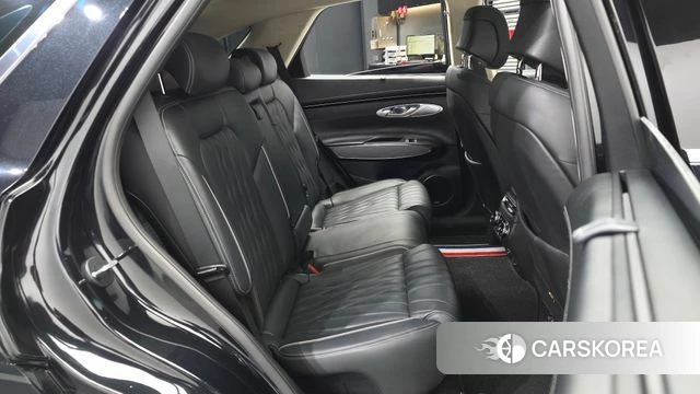 Genesis GV70 2021 Черный из Кореи, фото 3