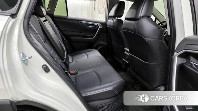 Toyota RAV4 5th Generation 2022 Белый из Кореи, фото 3