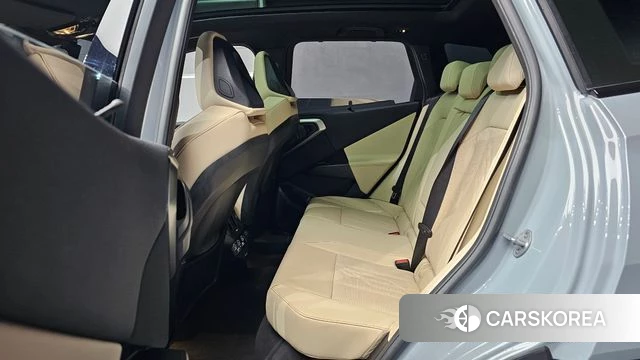 BMW X3 (G45) 2025 Светло-серебряный цвет из Кореи, фото 3