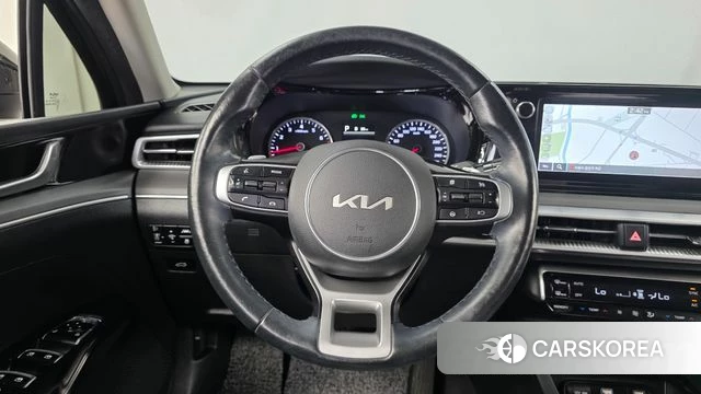 Kia K5 3rd generation 2022 Черный из Кореи, фото 3
