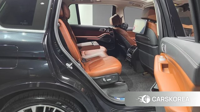 BMW X7 (G07) 2021 Черный из Кореи, фото 3