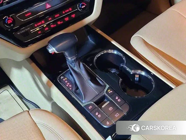 Kia The New Carnival 2018 Черный из Кореи, фото 3