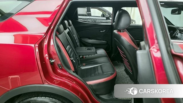 Ssangyong Tivoli Air 2022 Красный из Кореи, фото 3