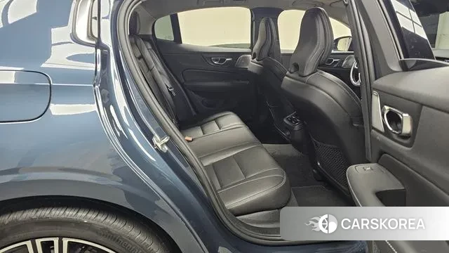 Volvo S60 3rd generation 2021 Синий из Кореи, фото 3