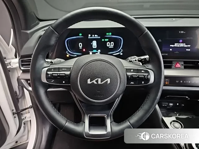 Kia Sportage 5th Generation Hybrid 2024 Белый из Кореи, фото 3