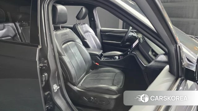 Jeep Grand Cherokee (WL) 2021 Серый из Кореи, фото 3