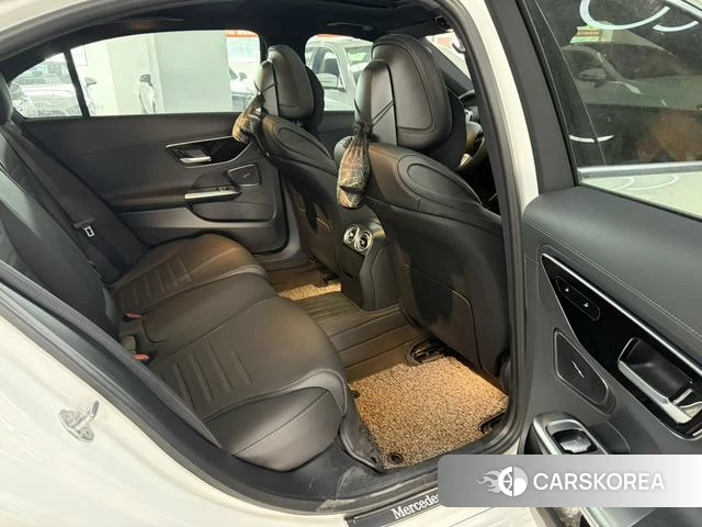 Mercedes-Benz Class C 2023 Белый из Китая, фото 3