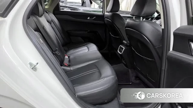 Kia The New K5 3rd generation 2024 Белый из Кореи, фото 3