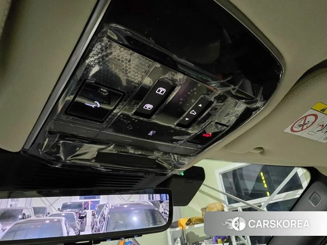 Land Rover Range Rover 5th Generation 2025 Черный из Кореи, фото 3
