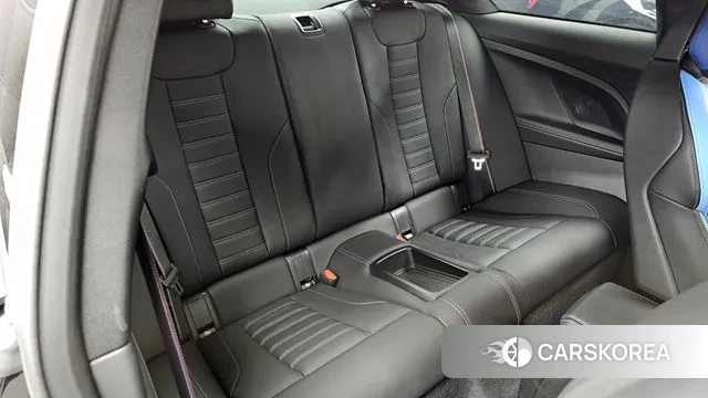 BMW M2 (G87) 2024 Черный из Кореи, фото 3