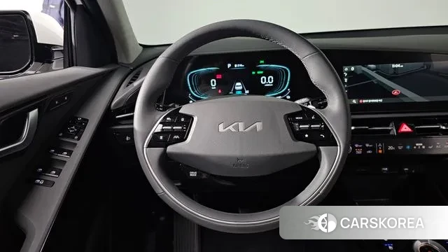 Kia Di Ol Nu Niro 2025 Белый из Кореи, фото 3