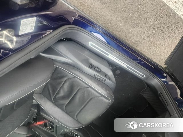 Volkswagen Tiguan Allspace 2023 Синий из Кореи, фото 3