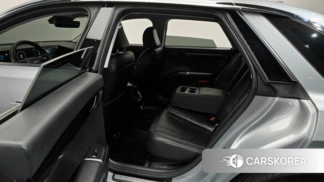 Hyundai Grandeur (GN7) 2024 Серебряный из Кореи, фото 3