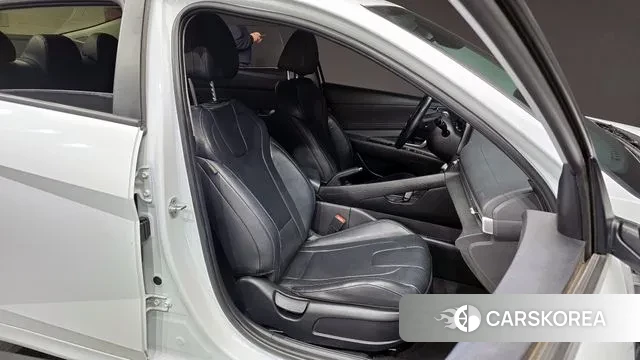 Hyundai Avante (CN7) 2022 Белый из Кореи, фото 3