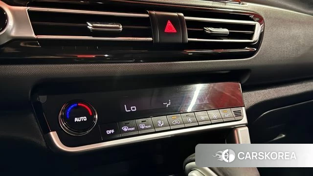 Kia Seltos 2022 Белый из Кореи, фото 3