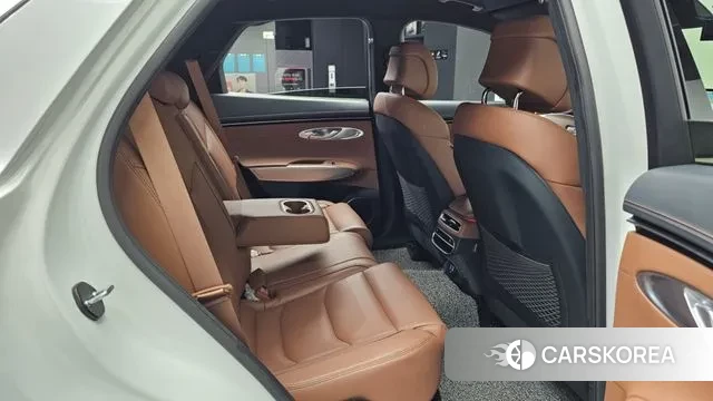 Genesis GV70 2022 Белый из Кореи, фото 3