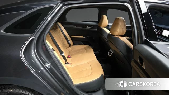 Kia K5 3rd generation 2023 Серый из Кореи, фото 3