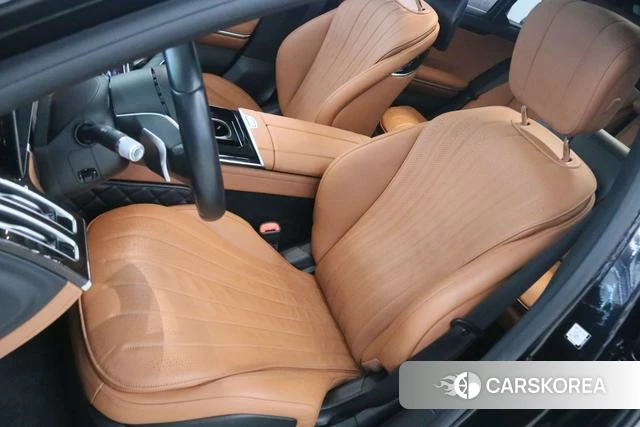 Mercedes-Benz S-class 2021 Черный из Китая, фото 3