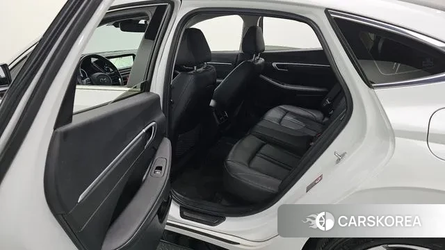 Hyundai Sonata (DN8) 2021 Белый из Кореи, фото 3