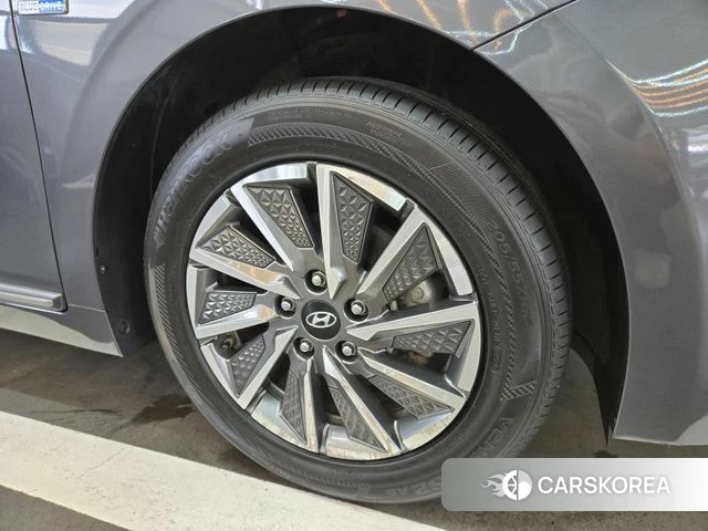 Hyundai The New Ionic Electric 2019 Серый из Кореи, фото 3