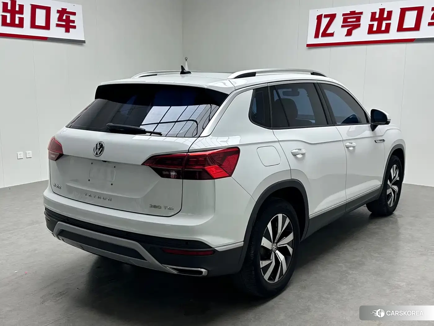 Volkswagen Tayron 2021 Белый из Китая, фото 3
