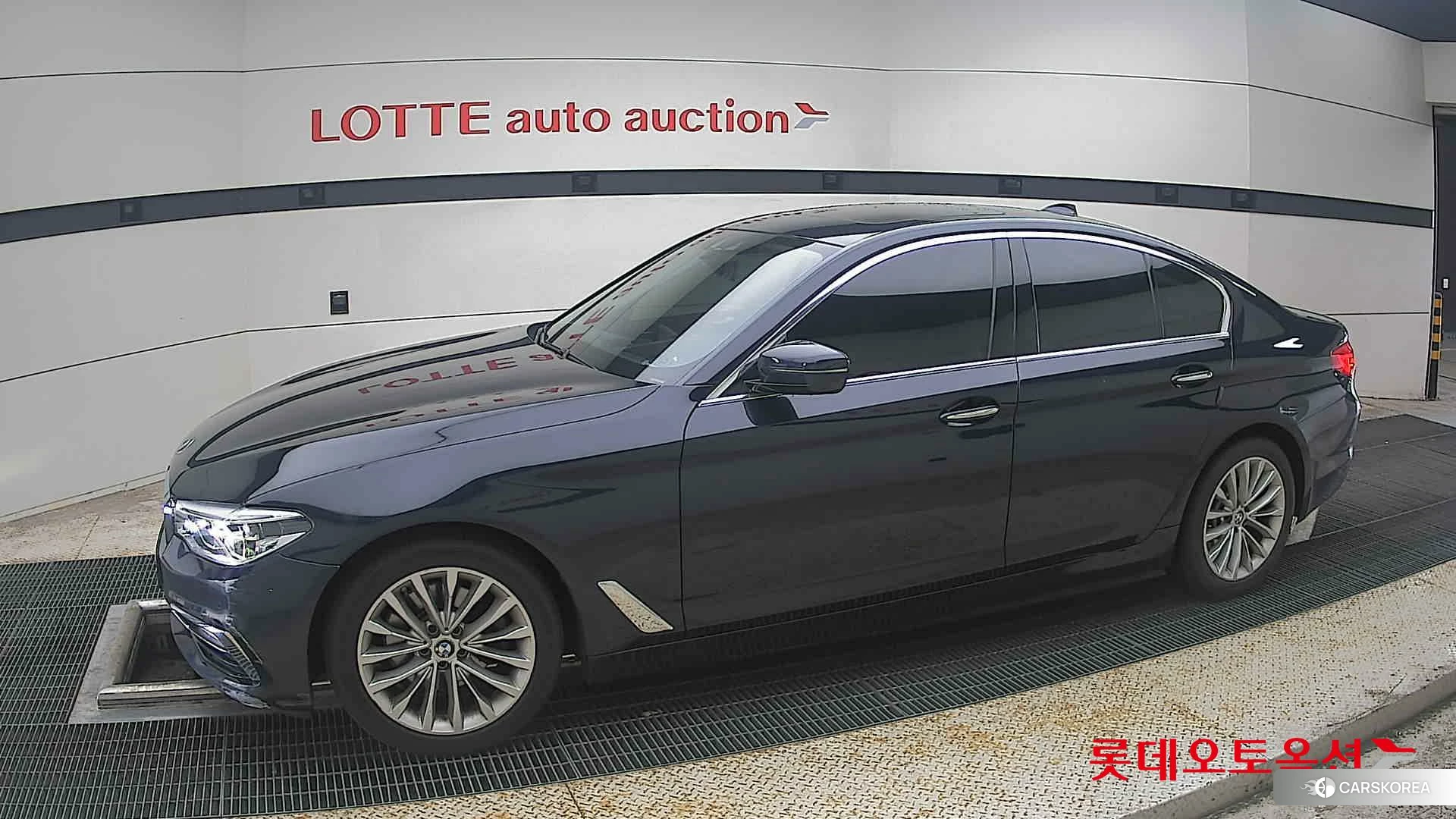 BMW  520d 2018 Другое из Кореи, фото 3