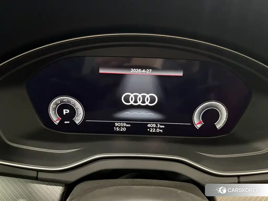 Audi Q5L 2025 Silver/gray из Китая, фото 3