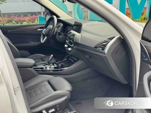 BMW X3 2021 Белый из Китая, фото 3