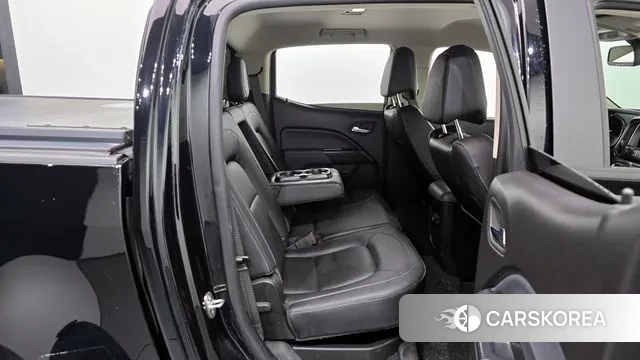 Chevrolet (GM Daewoo) Real New Colorado 2021 Черный из Кореи, фото 3