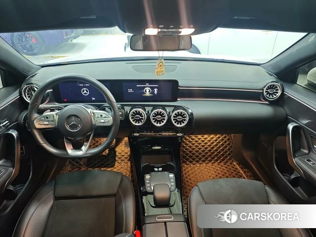 Mercedes-Benz Class A 2022 Белый из Китая, фото 3