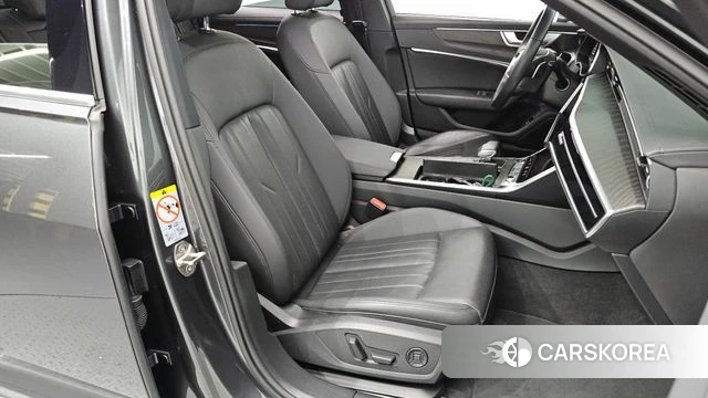 Audi A6 (C8) 2022 Серый из Кореи, фото 3
