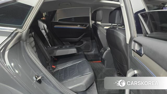 Volkswagen Arteon 2019 Серый из Кореи, фото 3