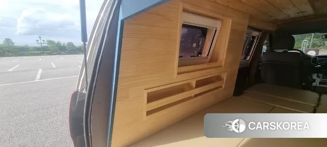 Hyundai The New Grand Starex 2018 Белый из Кореи, фото 3