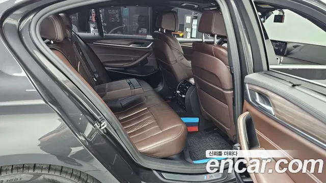 BMW 5 Series (G30) 2020 Серый из Кореи, фото 3