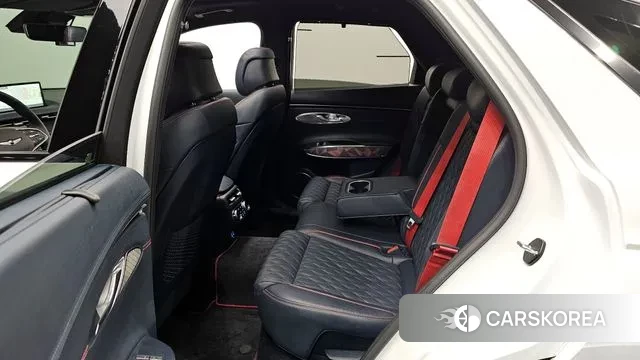 Genesis GV70 2023 Белый из Кореи, фото 3