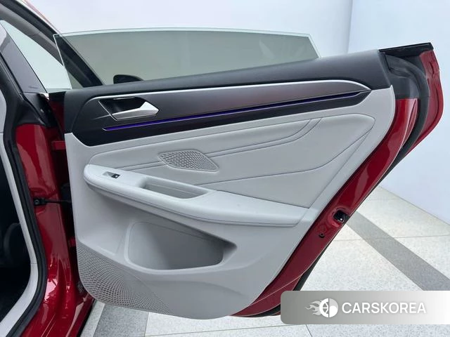 Volkswagen Lingdu 2022 Красный из Китая, фото 3
