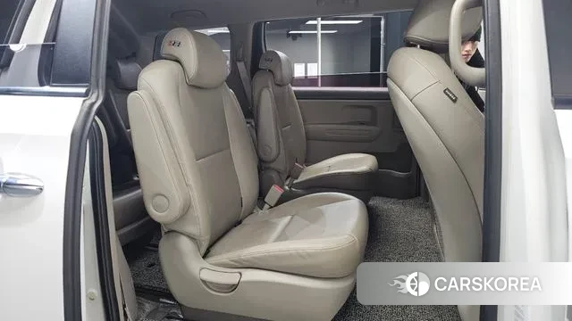 Kia The New Carnival 2018 Белый из Кореи, фото 3