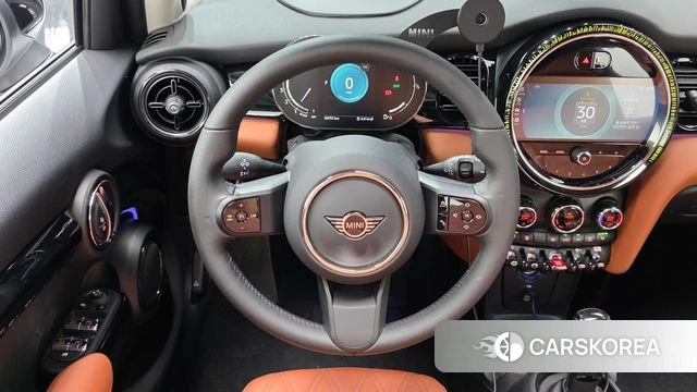 Mini Cooper S 2022 Серебряный из Кореи, фото 3