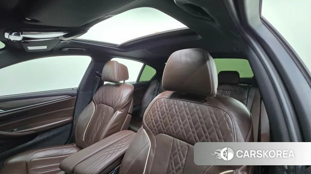 BMW 5 Series (G30) 2020 Серый из Кореи, фото 3