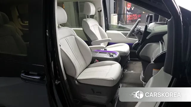 Hyundai Staria 2025 Синий из Кореи, фото 3